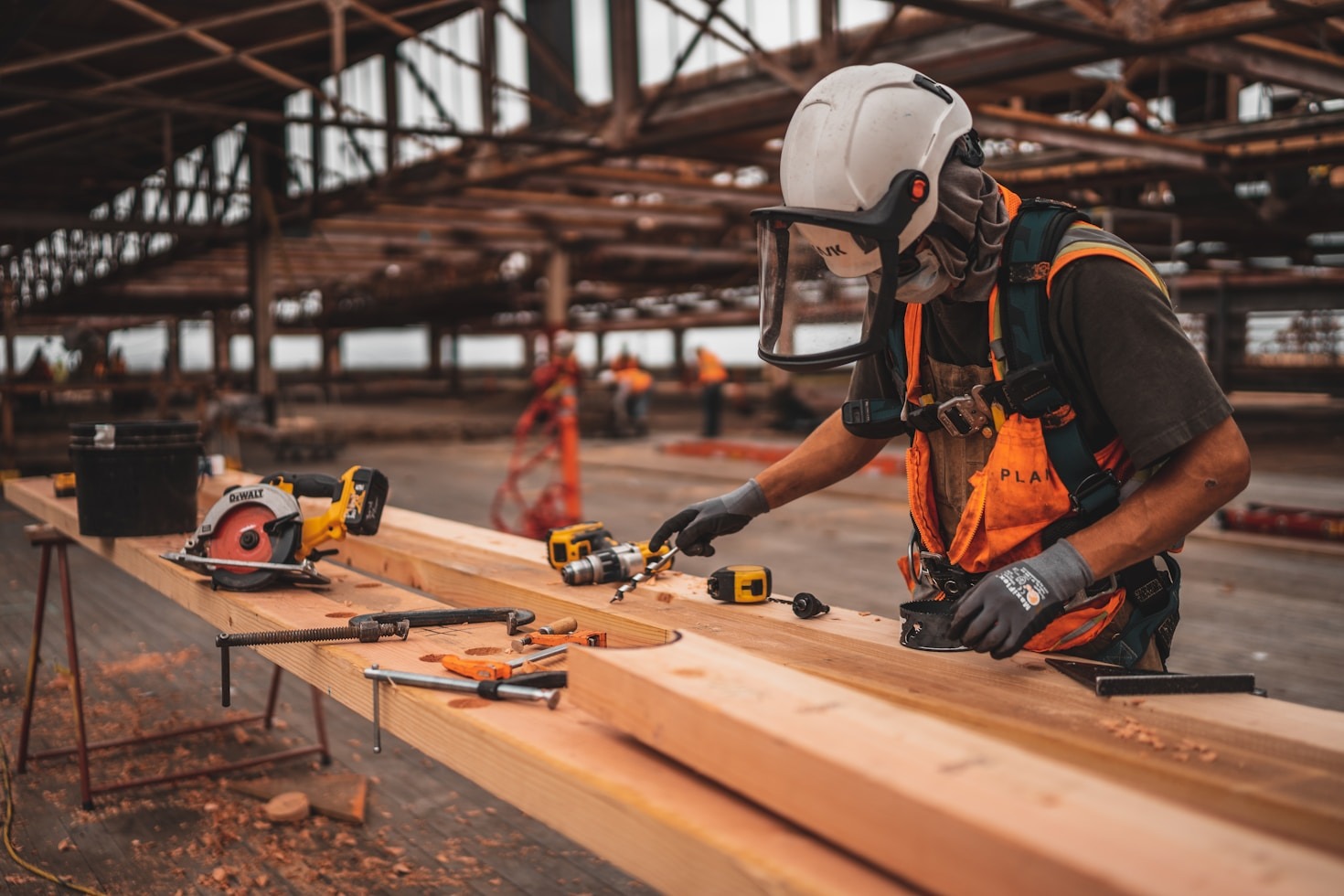 Lessons From The Greatest Modern Builders